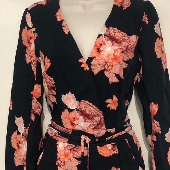 H&M Floral long sleeve Romper - Picture 4 of 9